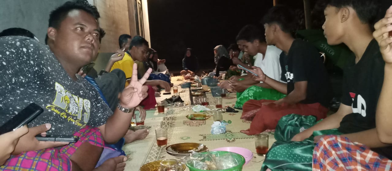 Pertemuan Rutin Karang Taruna Selo Timur : Ketua Ajak Anggota Makmurkan Masjid